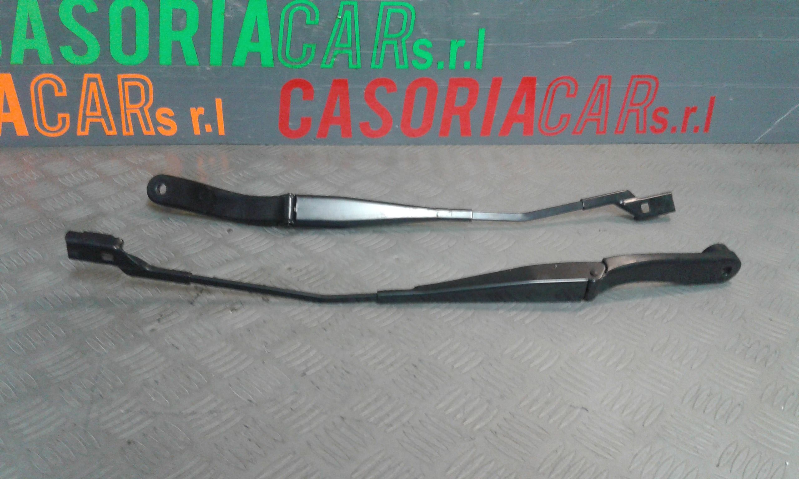 Braccio tergiparabrezza - Immagine 1 di 3