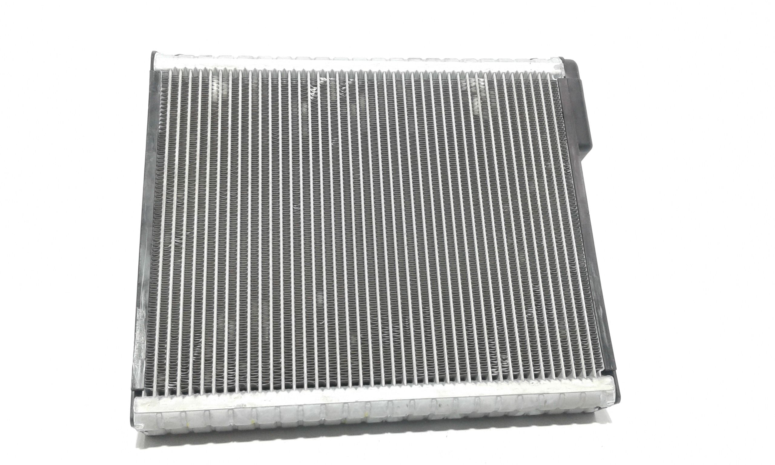Radiatore Riscaldamento A2468300161 Usato