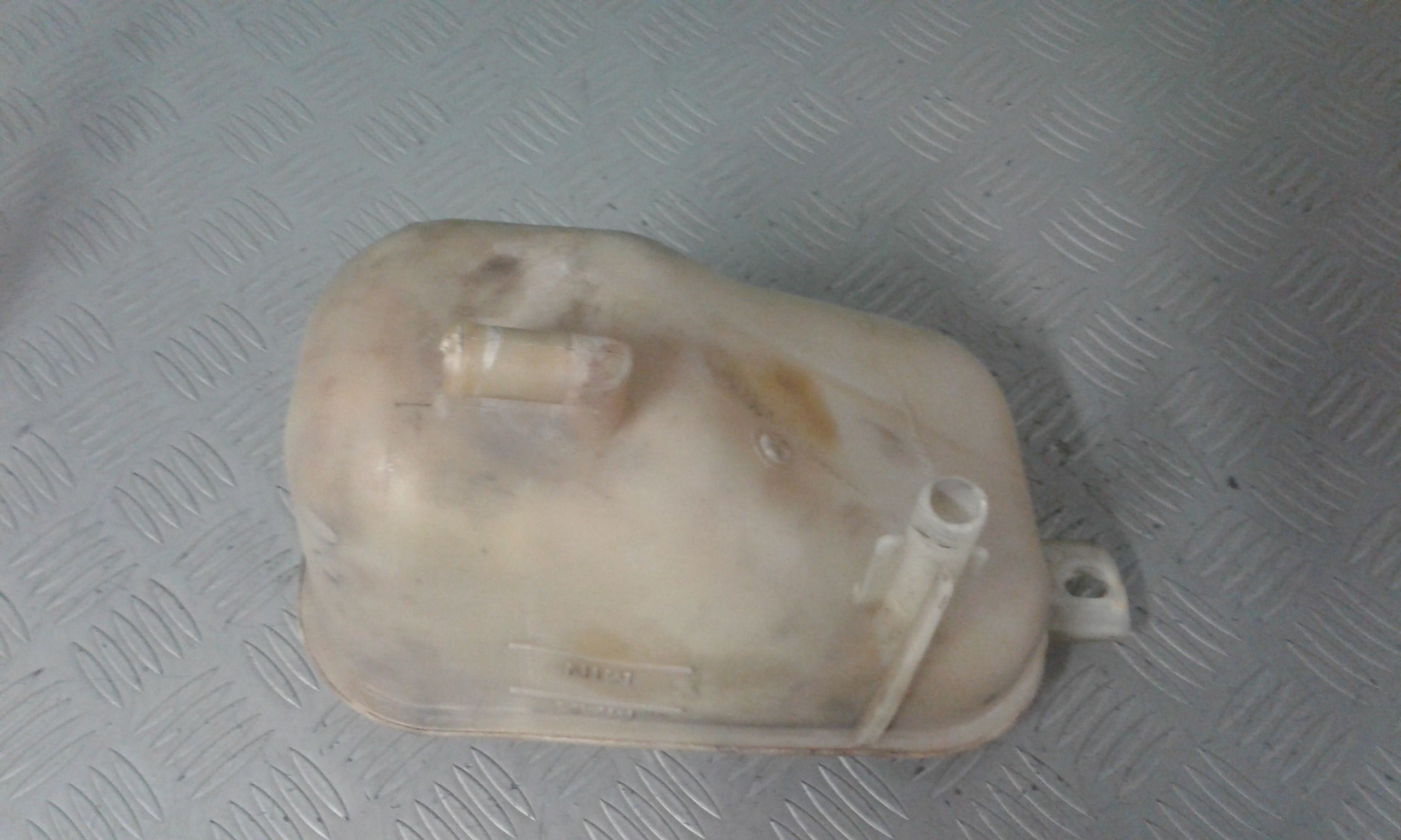 vaschetta compensazione radiatore - Immagine 1 di 3