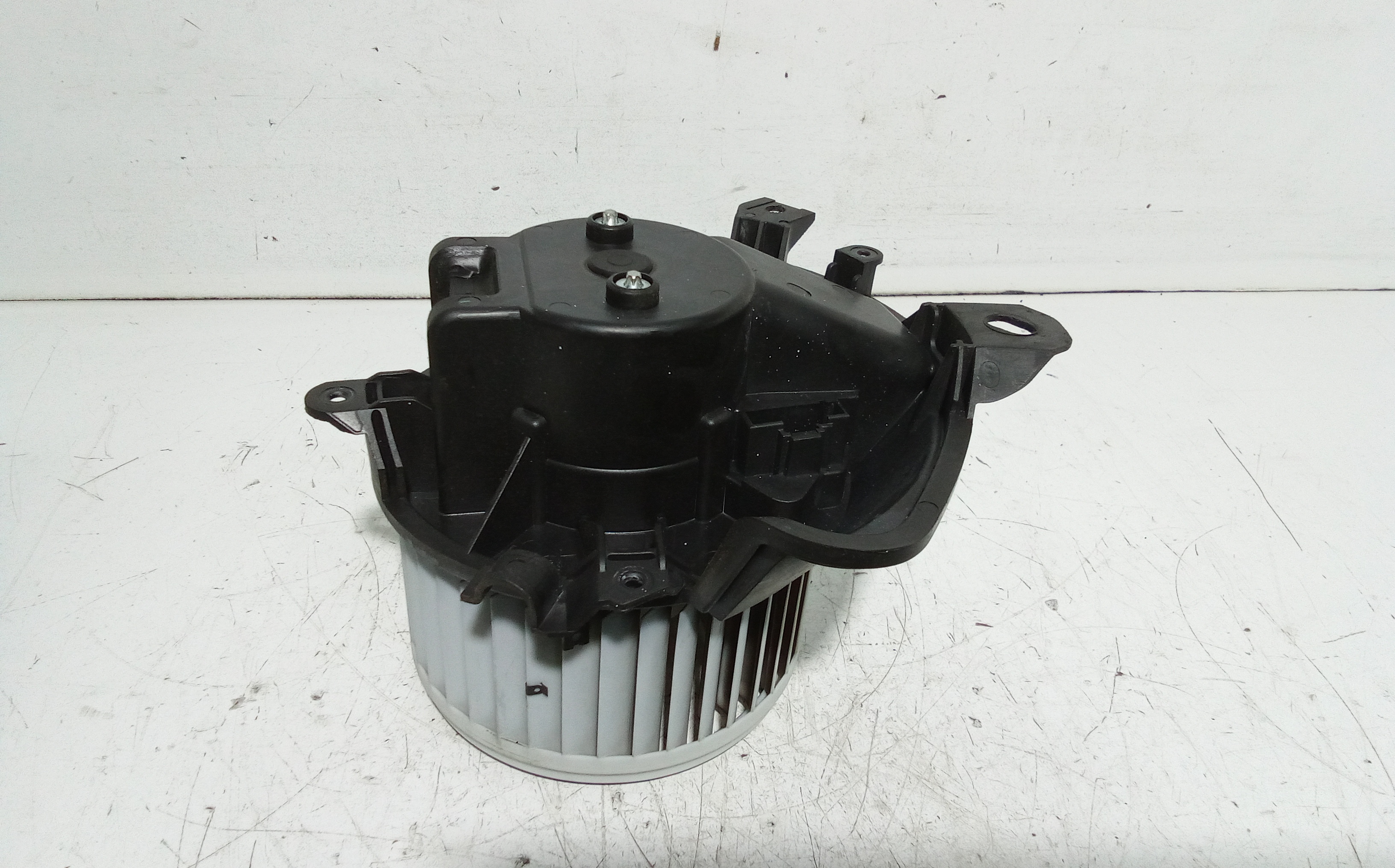 Motorino Ventilazione Abitacolo Fiat QUBO (3N) (07/08>05/17<) 77366856 507730100,77366871 Usato