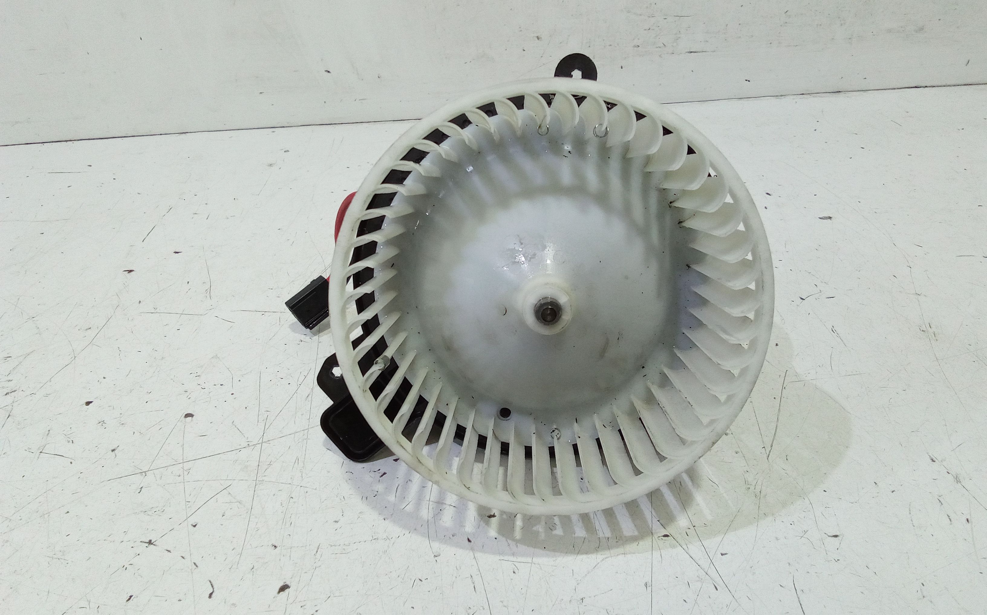 Motorino Ventilazione Abitacolo Volkswagen POLO (AW) (09/17>03/22<) 2Q1819021 2Q1820021,2Q1820021 Usato