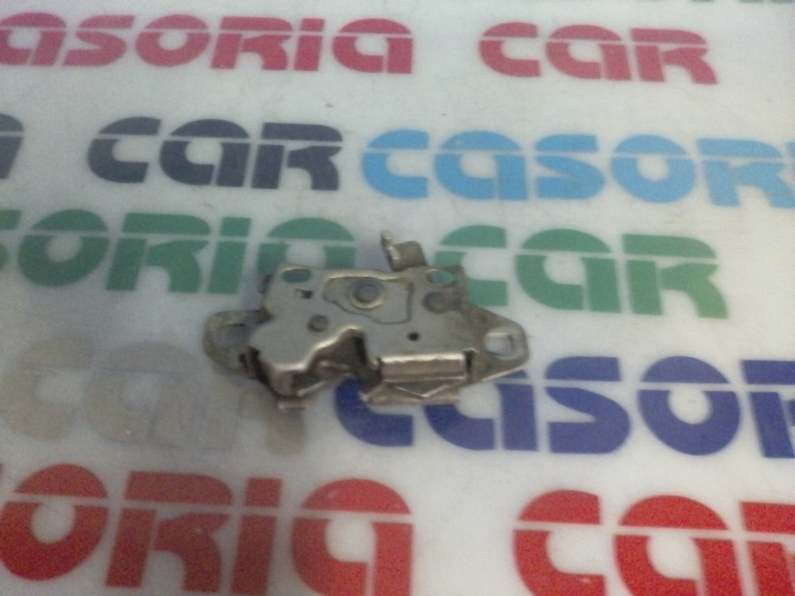 serratura cofano ant. - Immagine 1 di 1