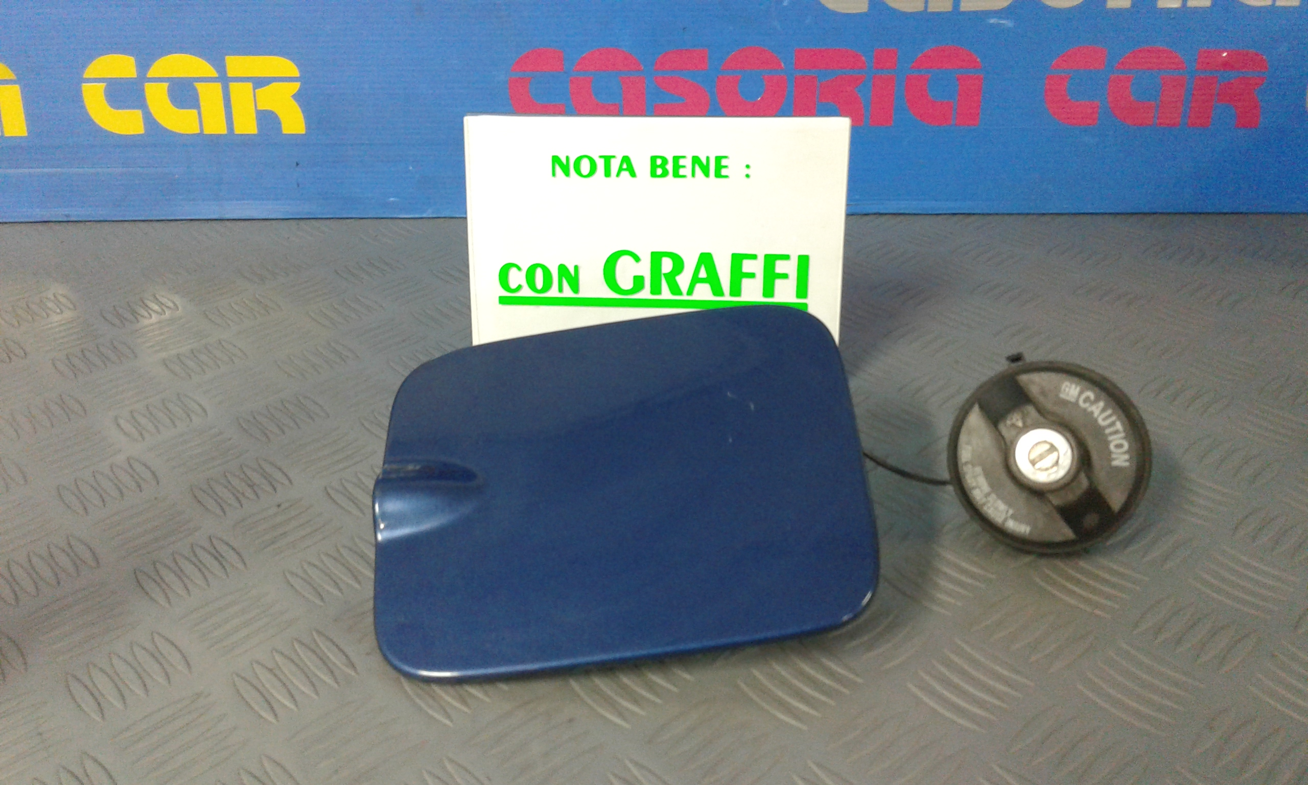 Sportello carburante - Immagine 1 di 3