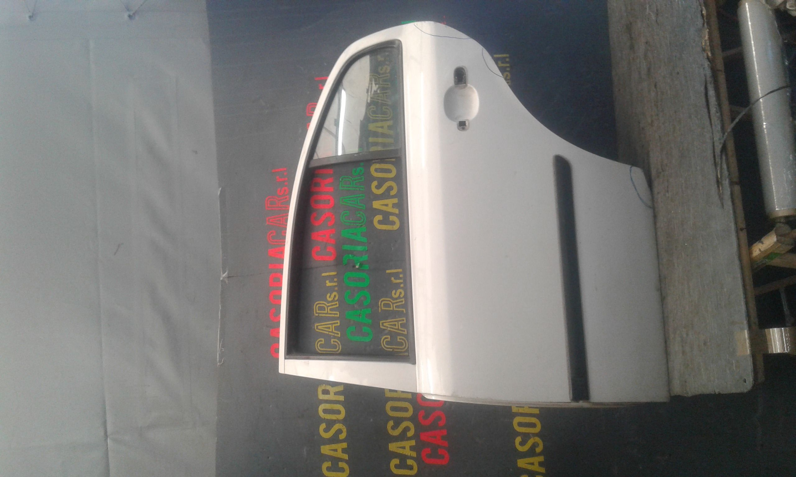 porta post. Sinistro - Immagine 1 di 3