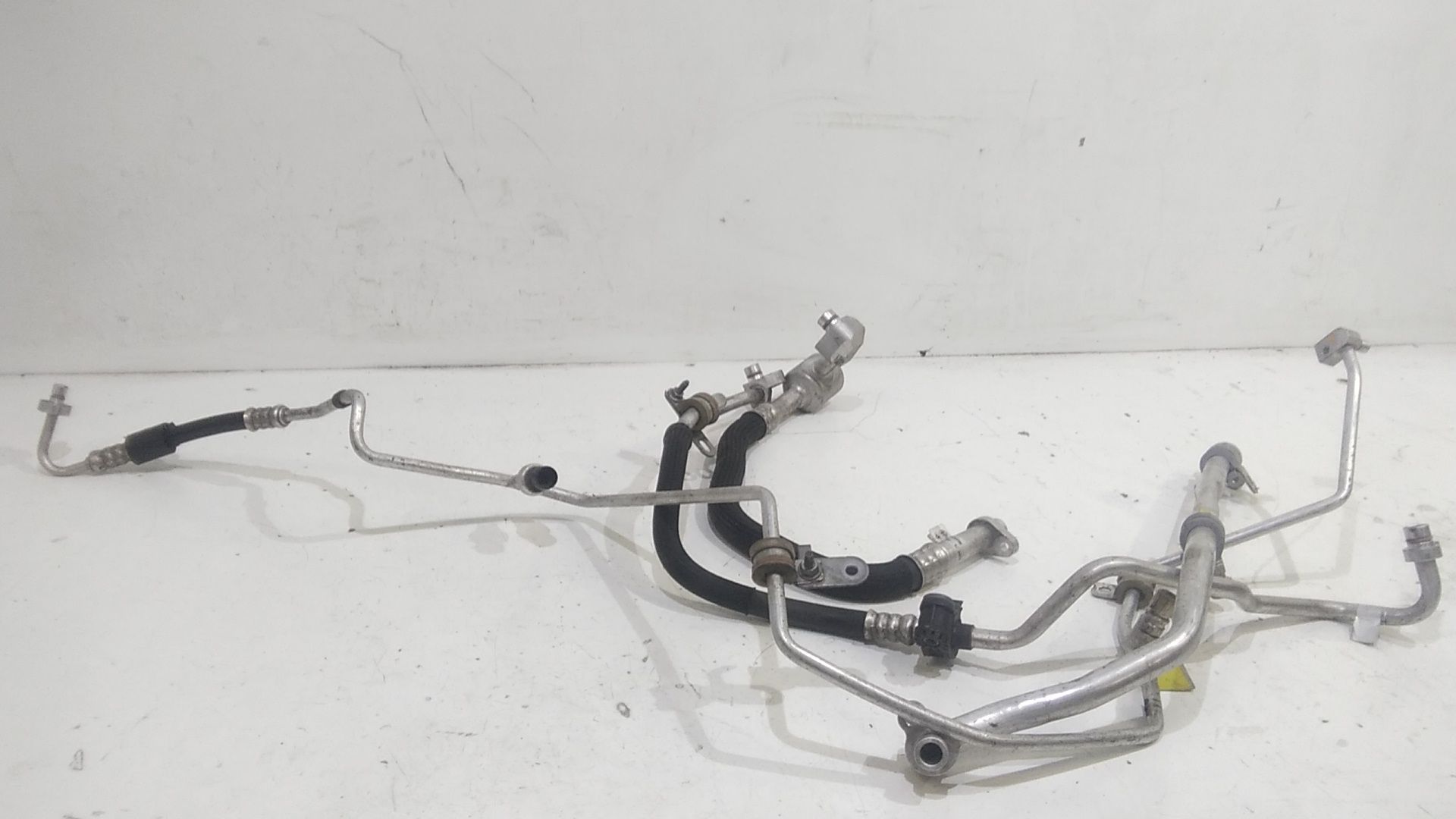 Kit tubi a/c - Immagine 1 di 5