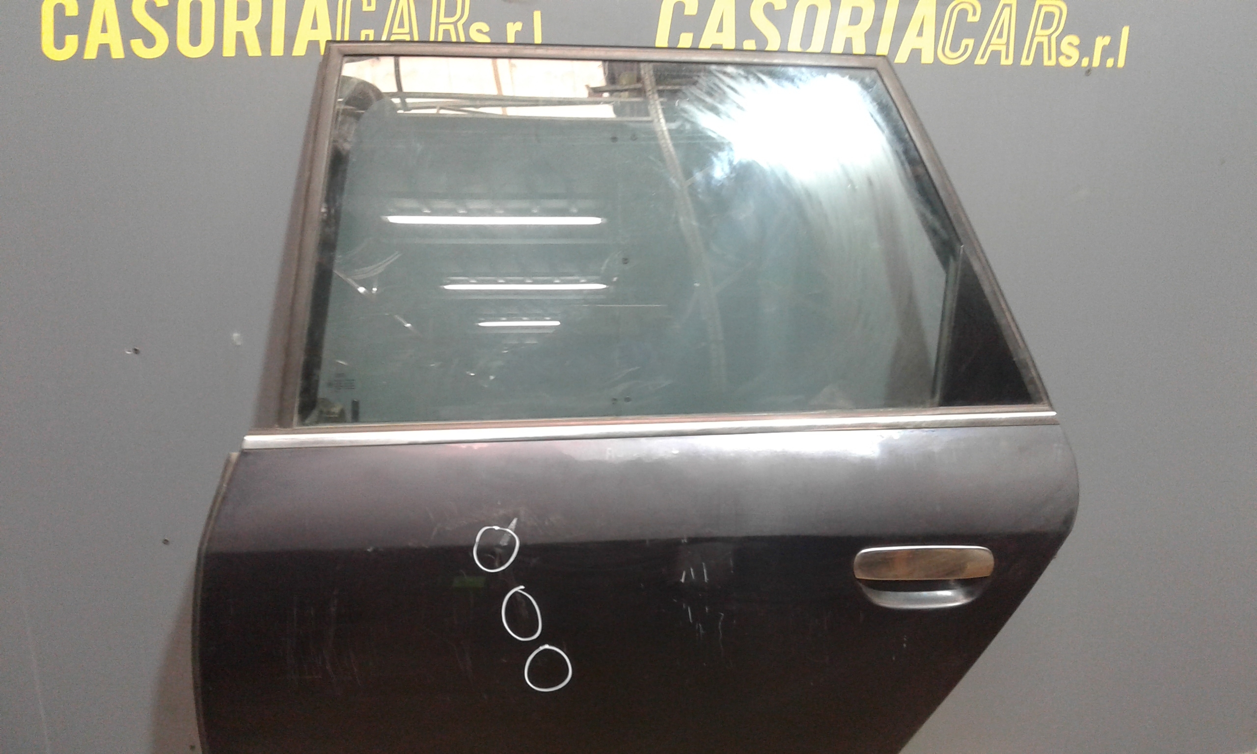 porta post. Sinistro - Immagine 1 di 3