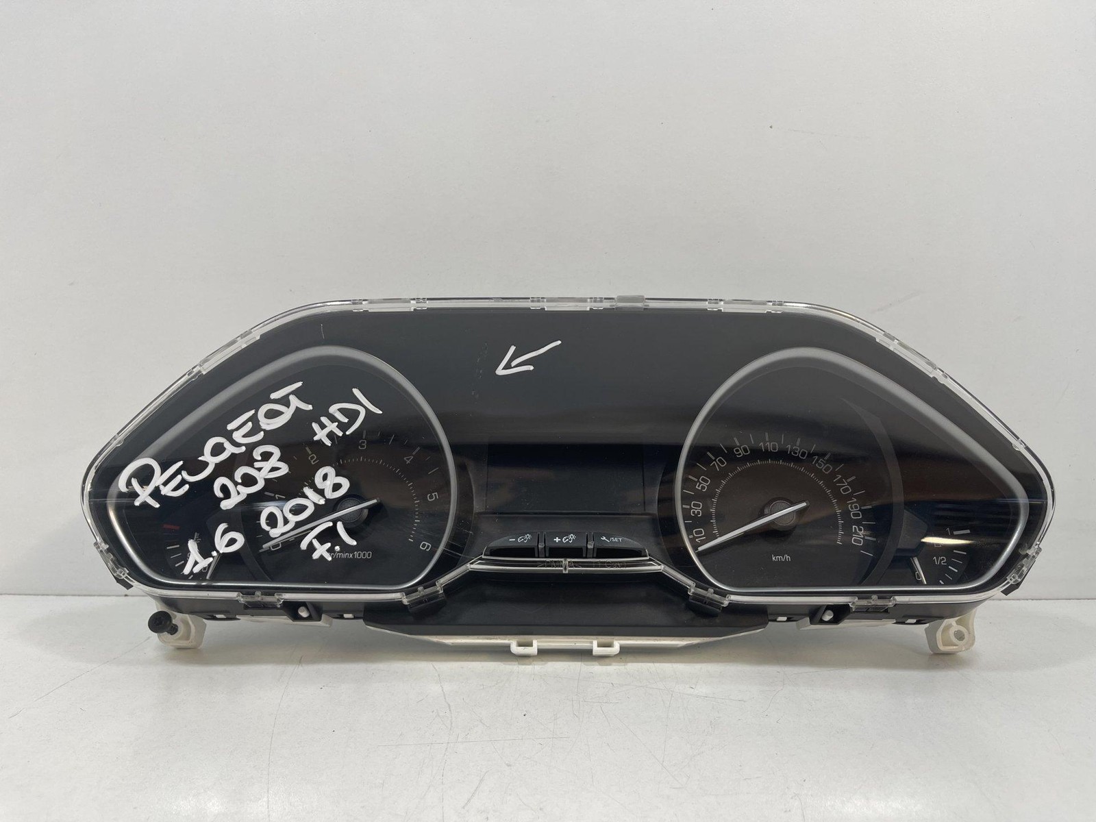 Quadro strumenti compl. - Immagine 1 di 3