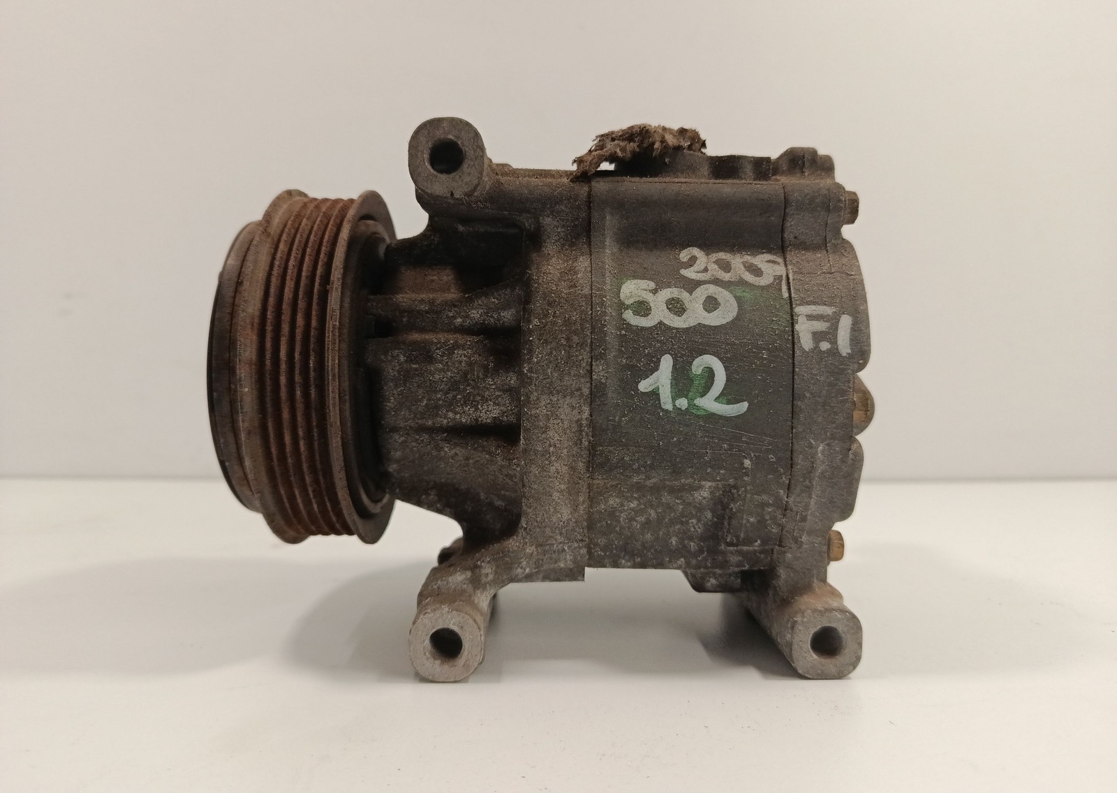 Compressore a/c - Immagine 1 di 5