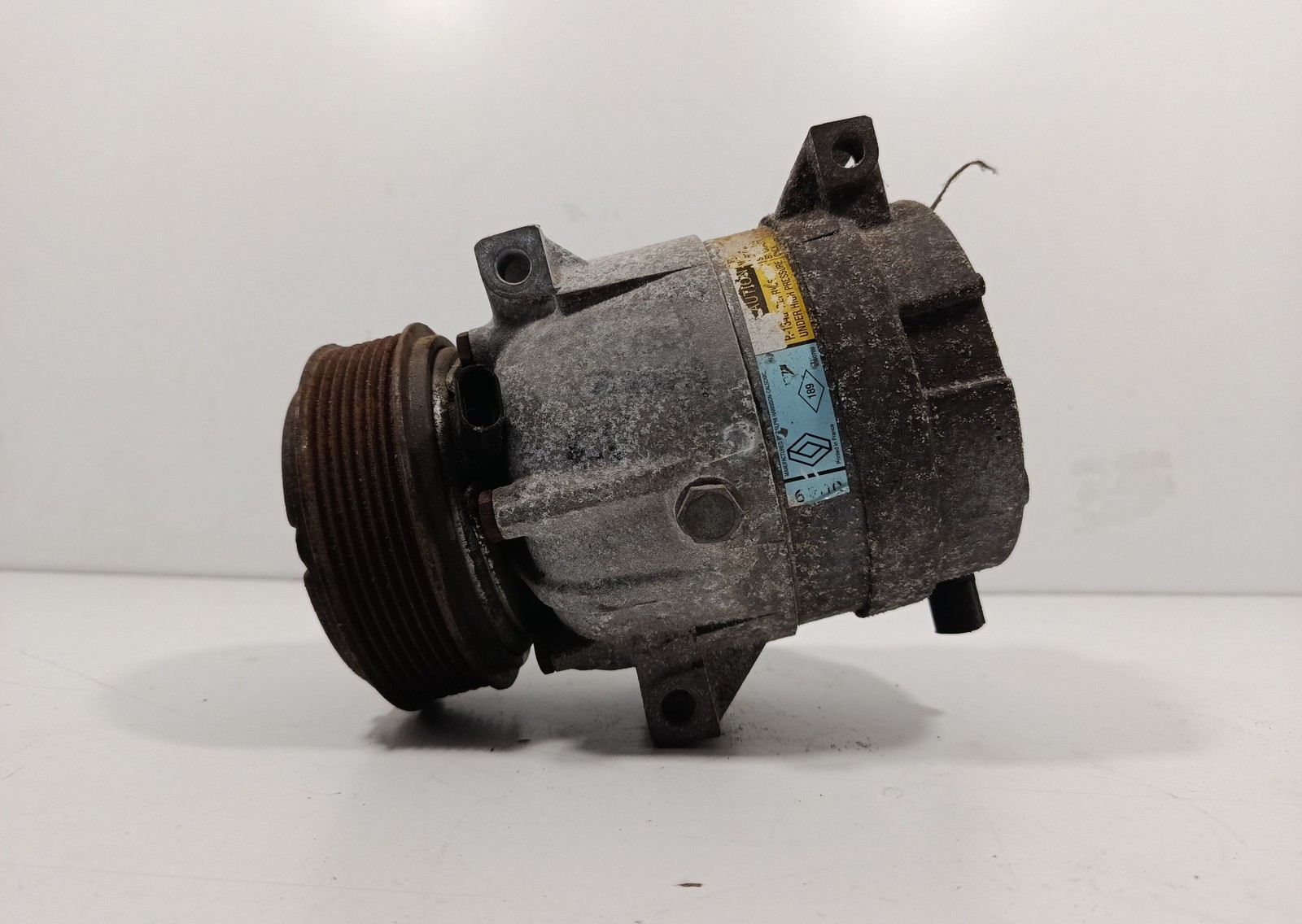 Compressore A/c 1140049 Usato