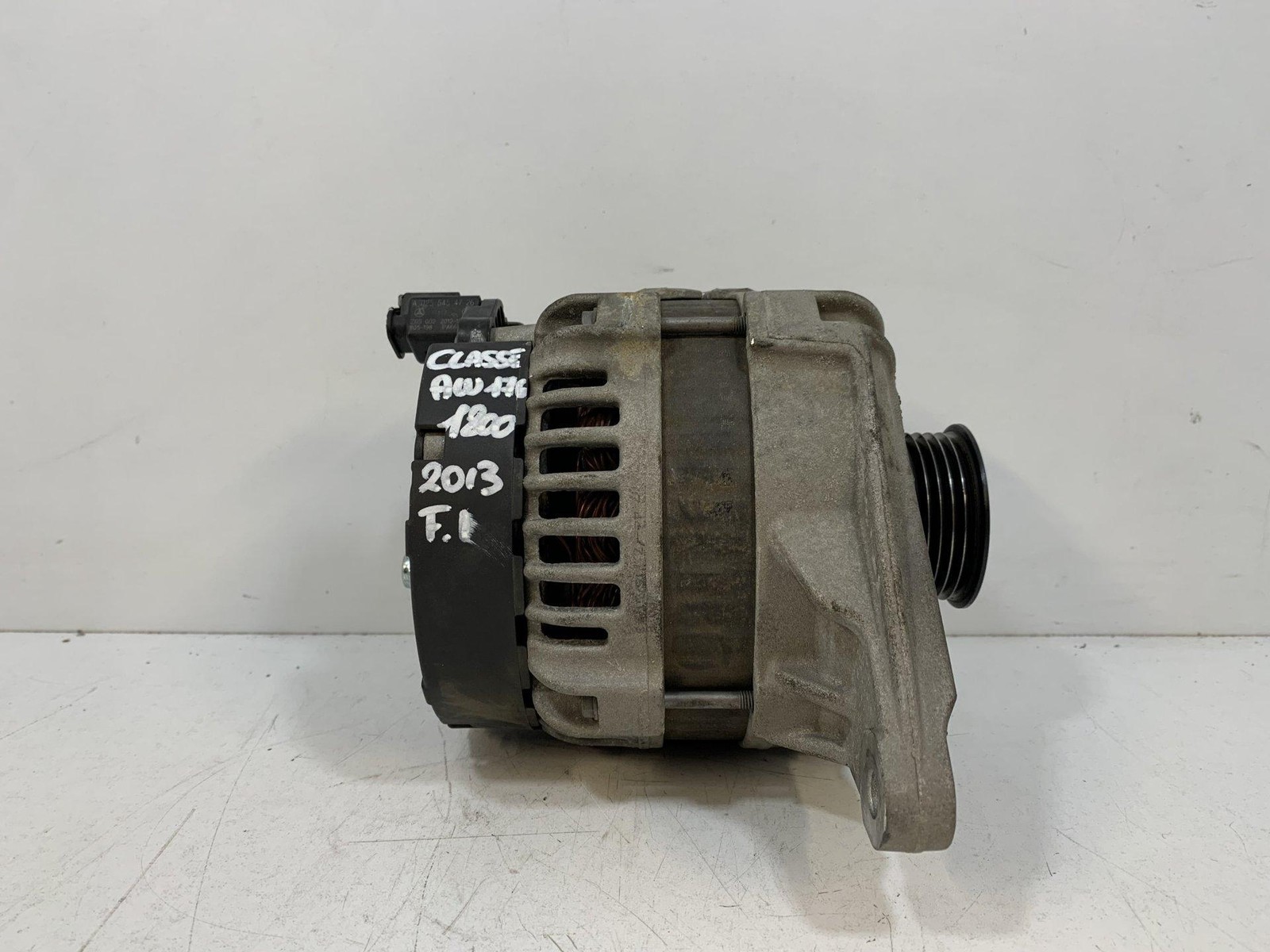 Alternatore A0009063322 Usato
