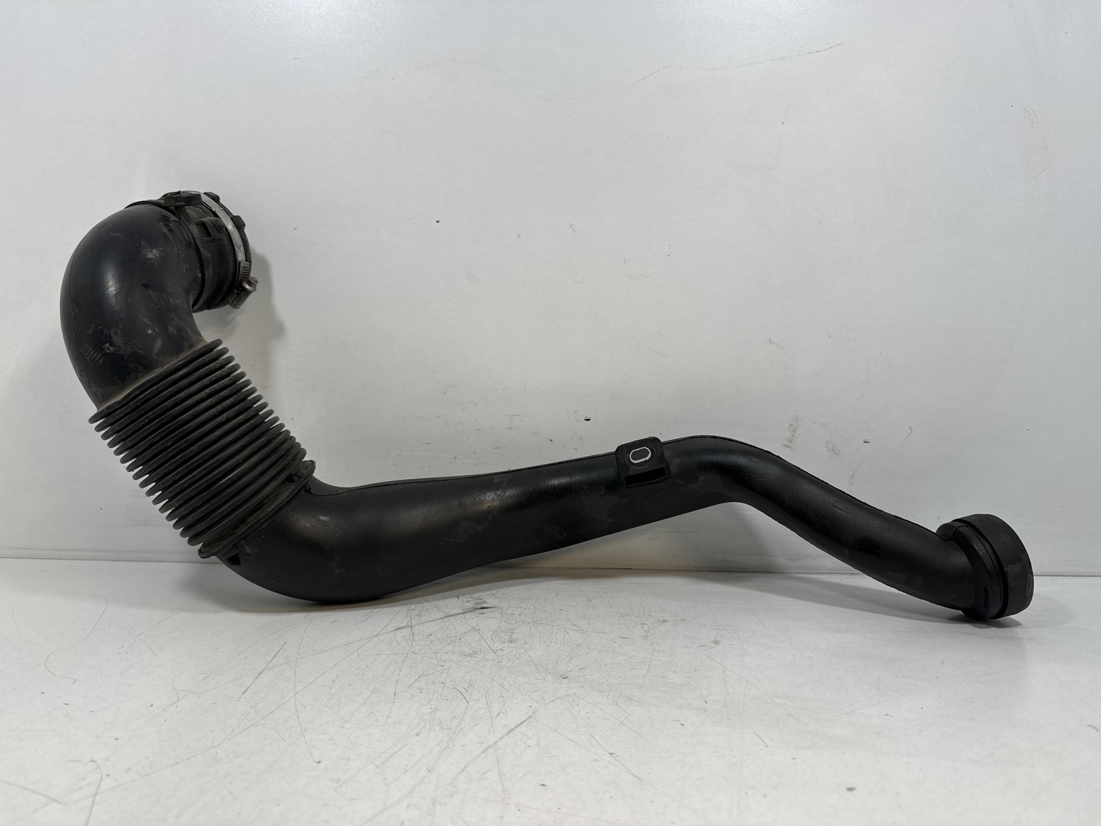 Tubo aria entrata turbo - Immagine 1 di 3