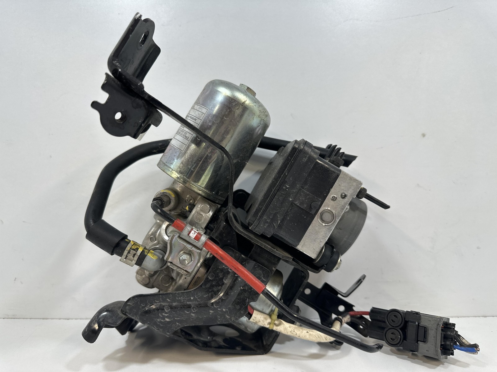 Pompa ABS - Immagine 1 di 3