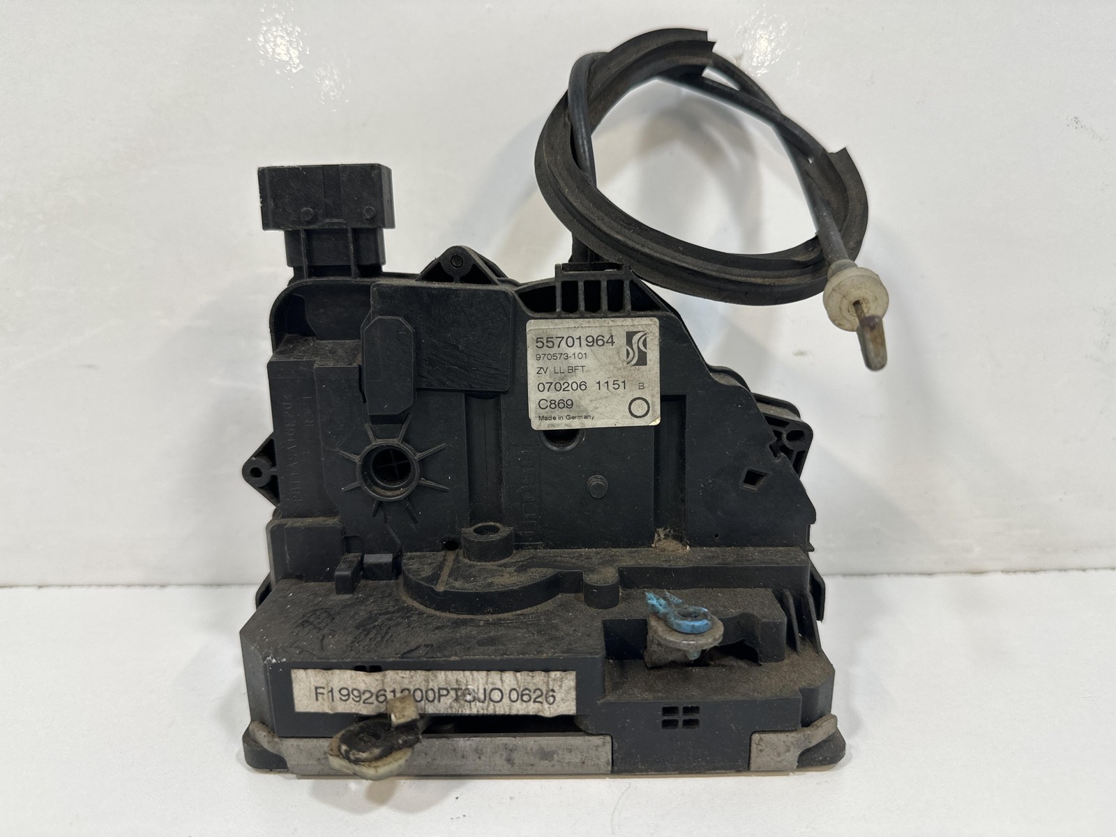 Serratura Porta Ant. Destro 55701964 55701964 Usato