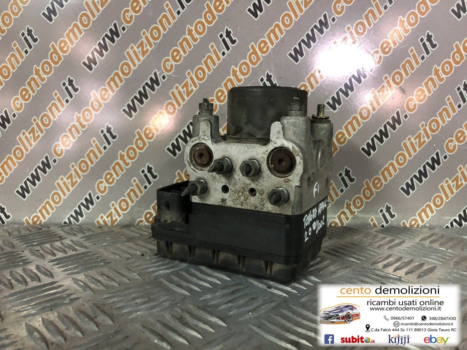 Pompa Abs 44510-42080 Usato