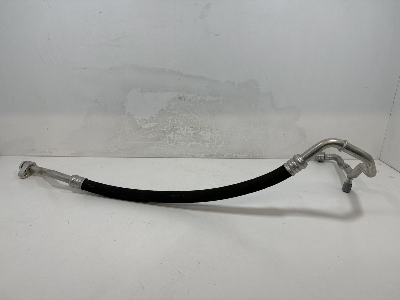 Tubo Condensatore Evaporatore A/c 5WA816743A Usato