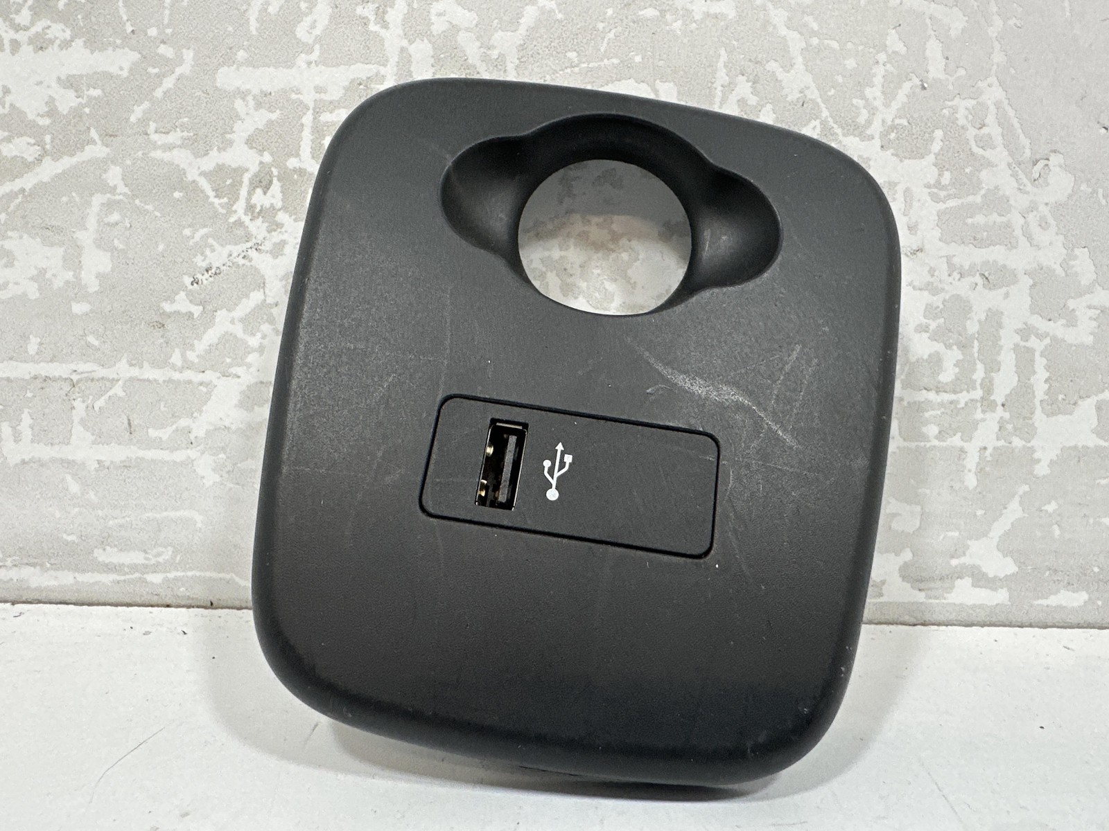 Console Porta Usb / Aux 9873518 Usato