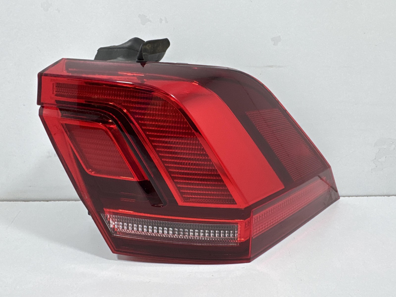 Fanale post. Destro - Immagine 1 di 3