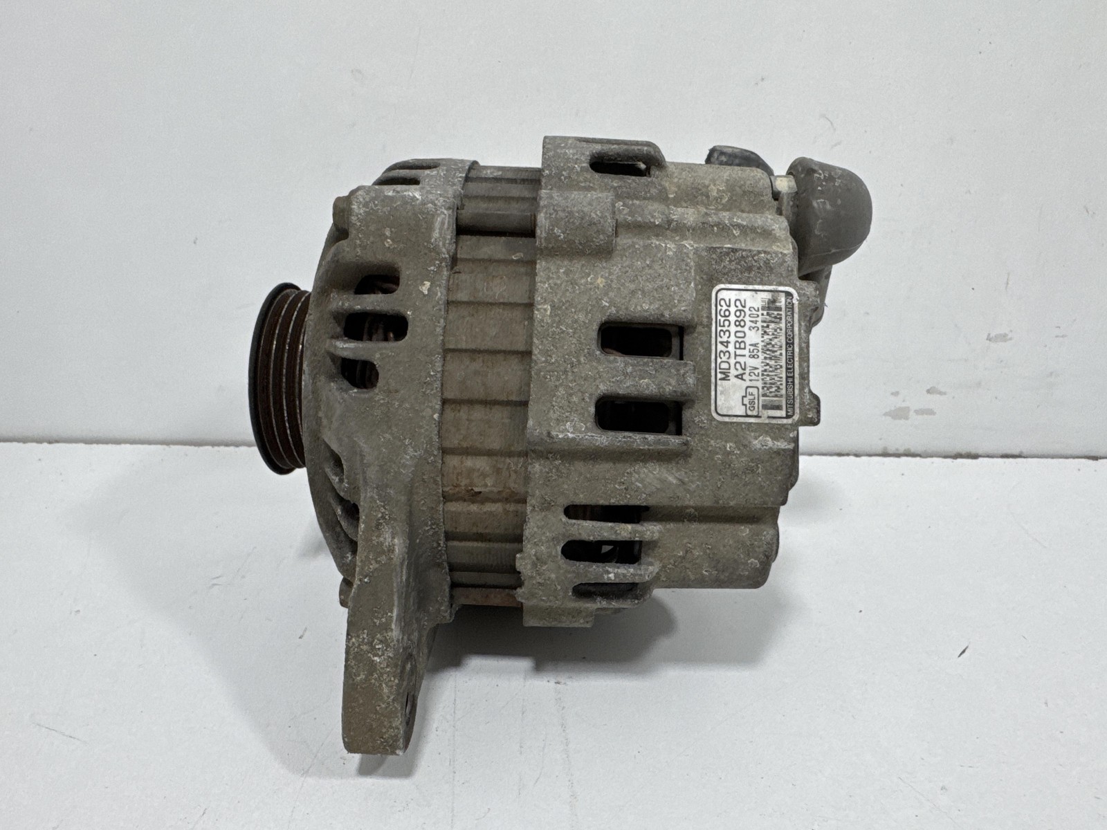 Alternatore (Mitsubishi) MD343562 Usato