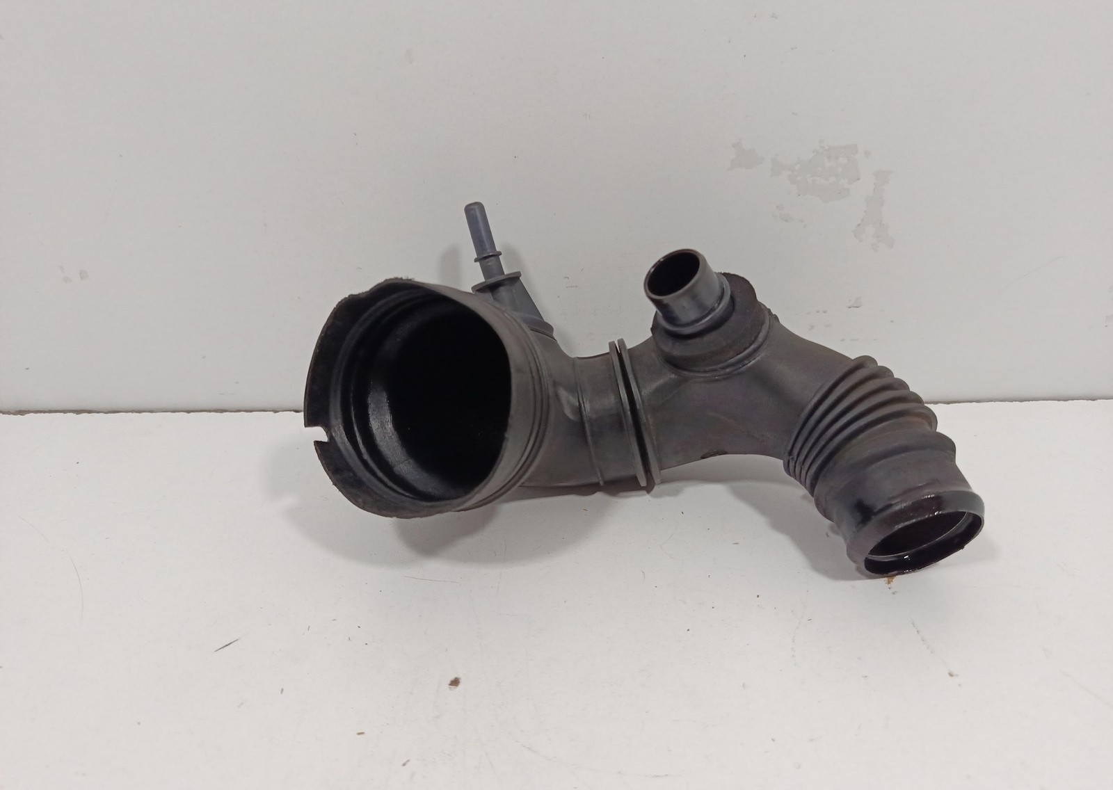 Tubo aria entrata turbo - Immagine 1 di 2
