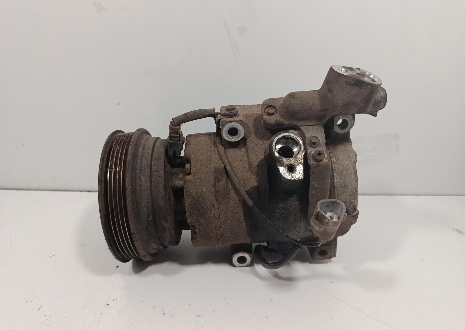 Compressore a/c - Immagine 1 di 5