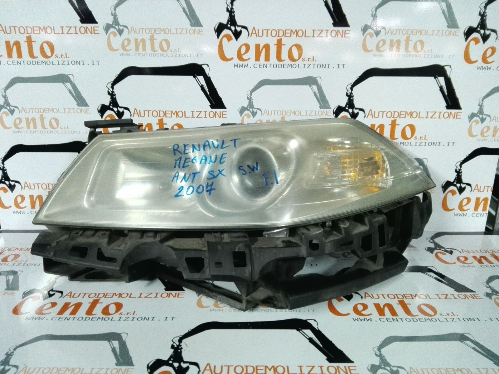 Proiettore Sinistro 8200412741 Usato