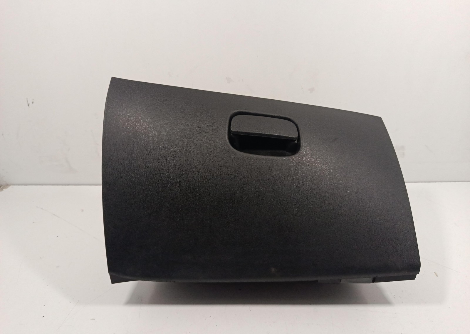 cassetto portaoggetti inf. plancia - Immagine 1 di 7