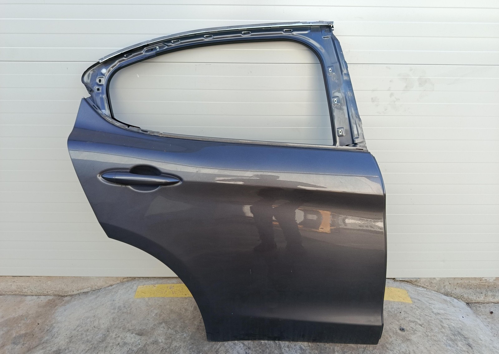 porta post. destro - Immagine 1 di 3