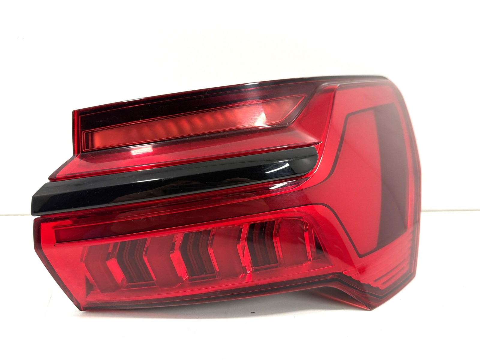 Fanale Post. Destro 4K5945092 Usato