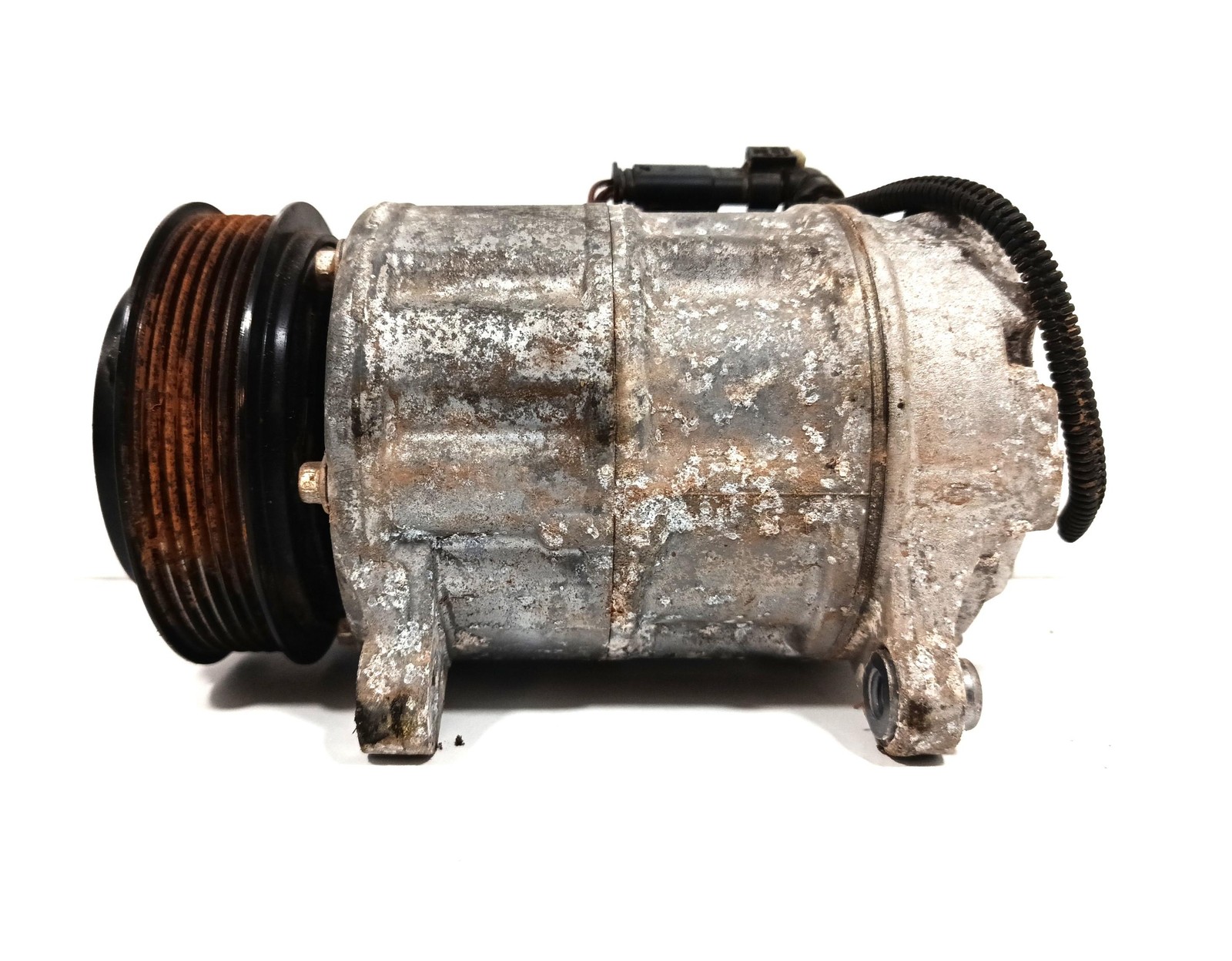 Compressore a/c - Immagine 1 di 4