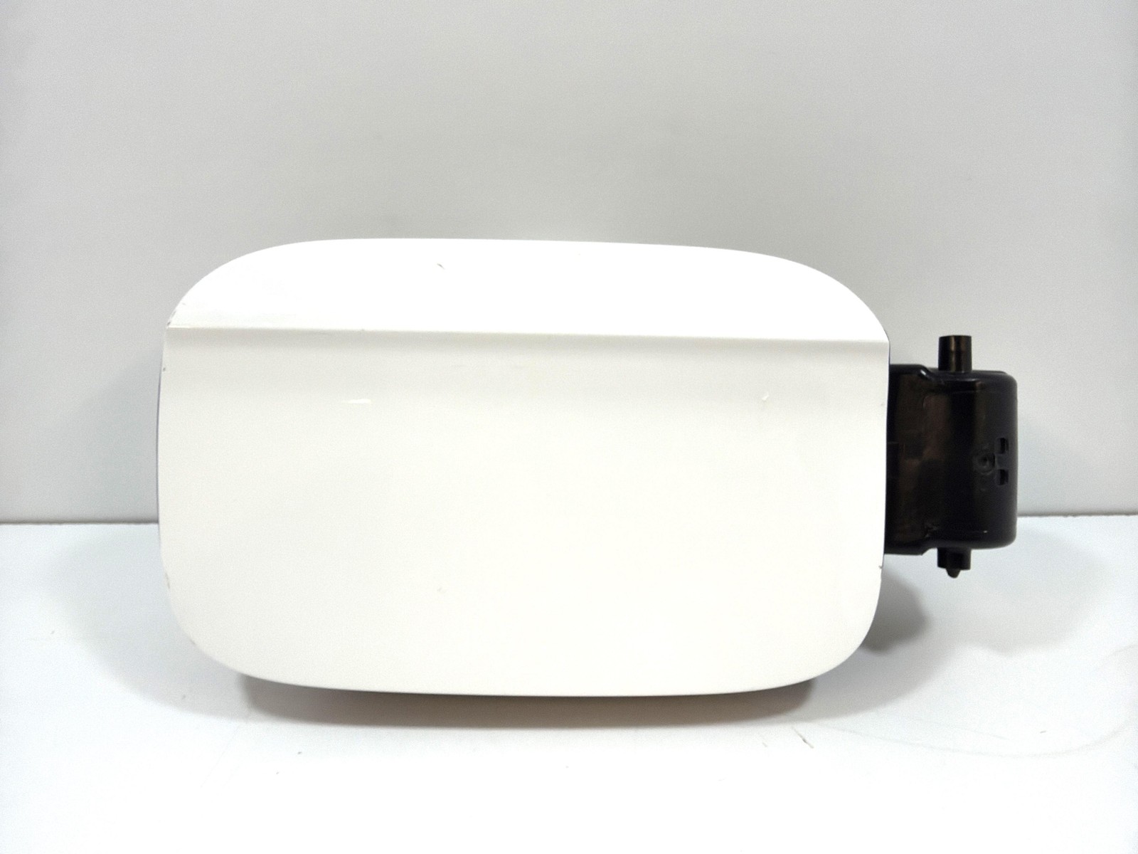 Sportello carburante - Immagine 1 di 4