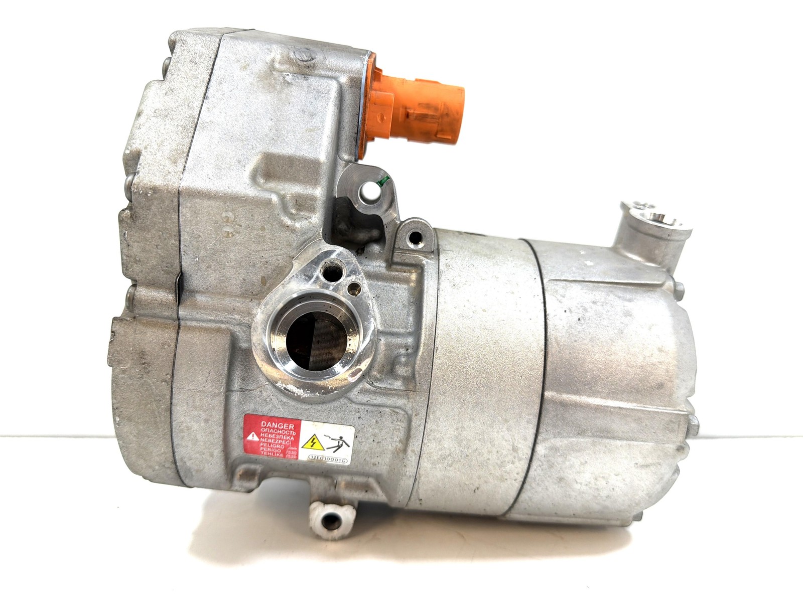 Compressore a/c - Immagine 1 di 5