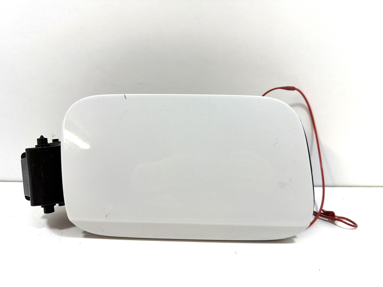 Sportello Carburante 83F809906 Usato