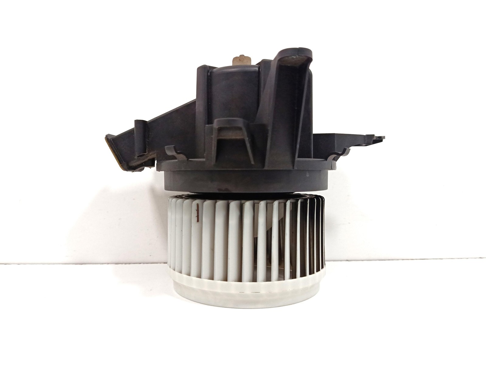 Motorino ventilazione abitacolo - Immagine 1 di 7