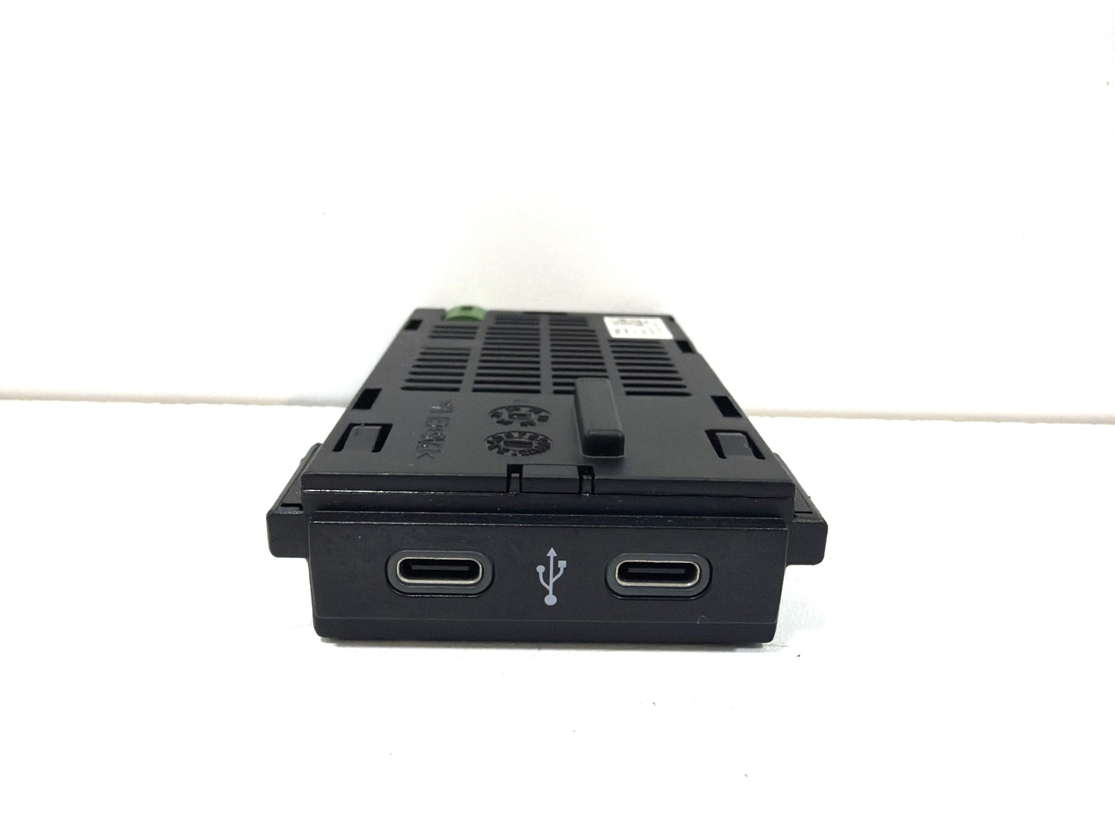 console porta USB / AUX - Immagine 1 di 5
