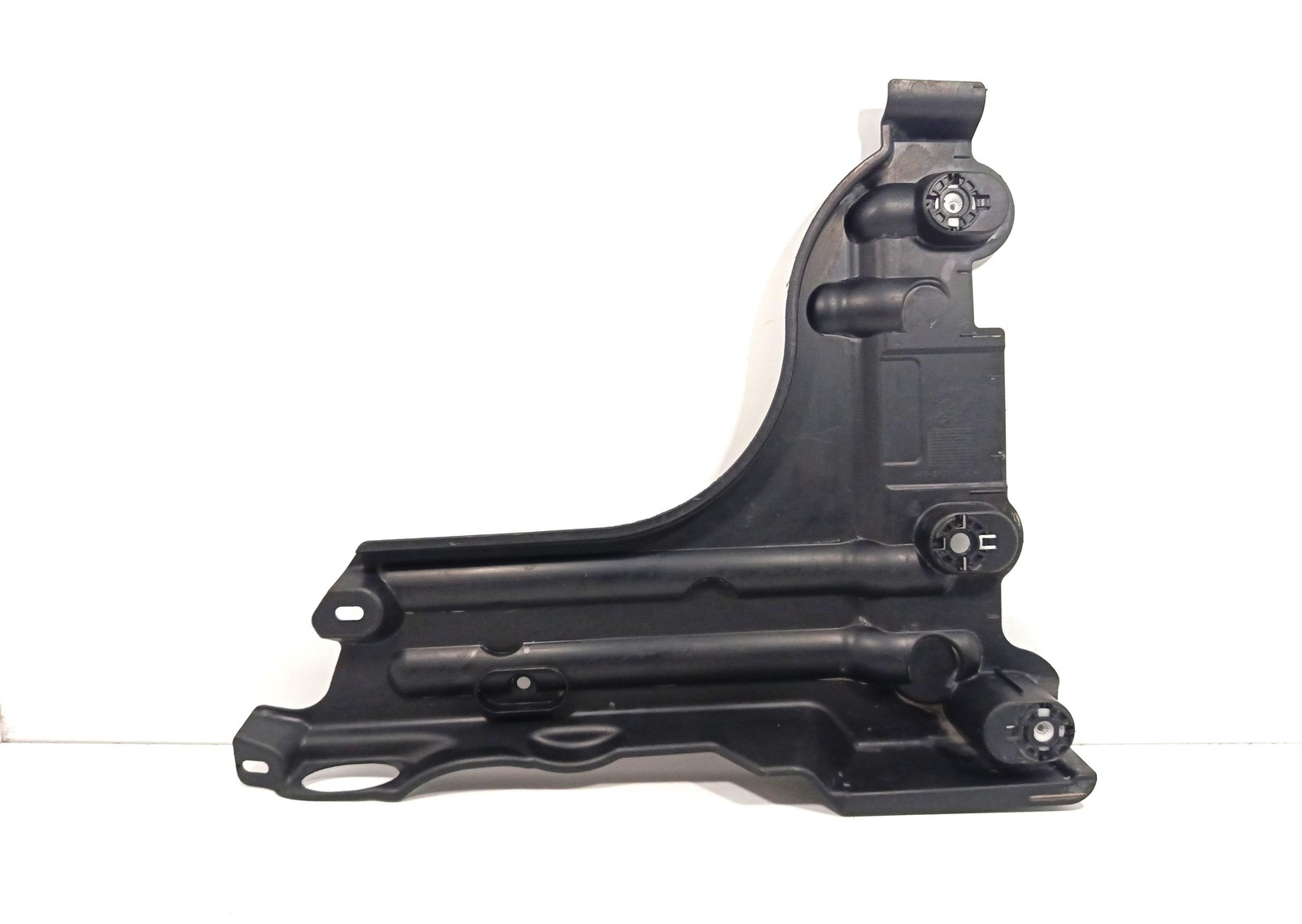 Sottoscocca plastica rivestimento interno copertura post dx - Immagine 1 di 5