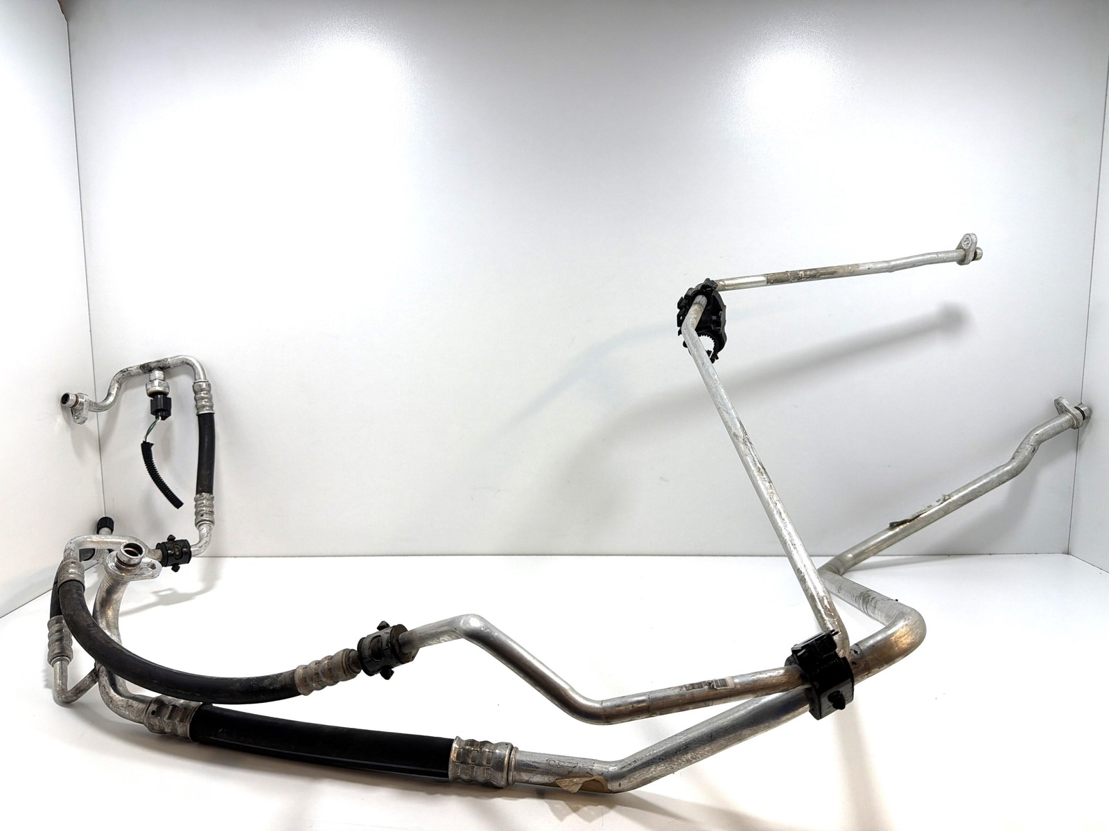 Kit tubi a/c - Immagine 1 di 2