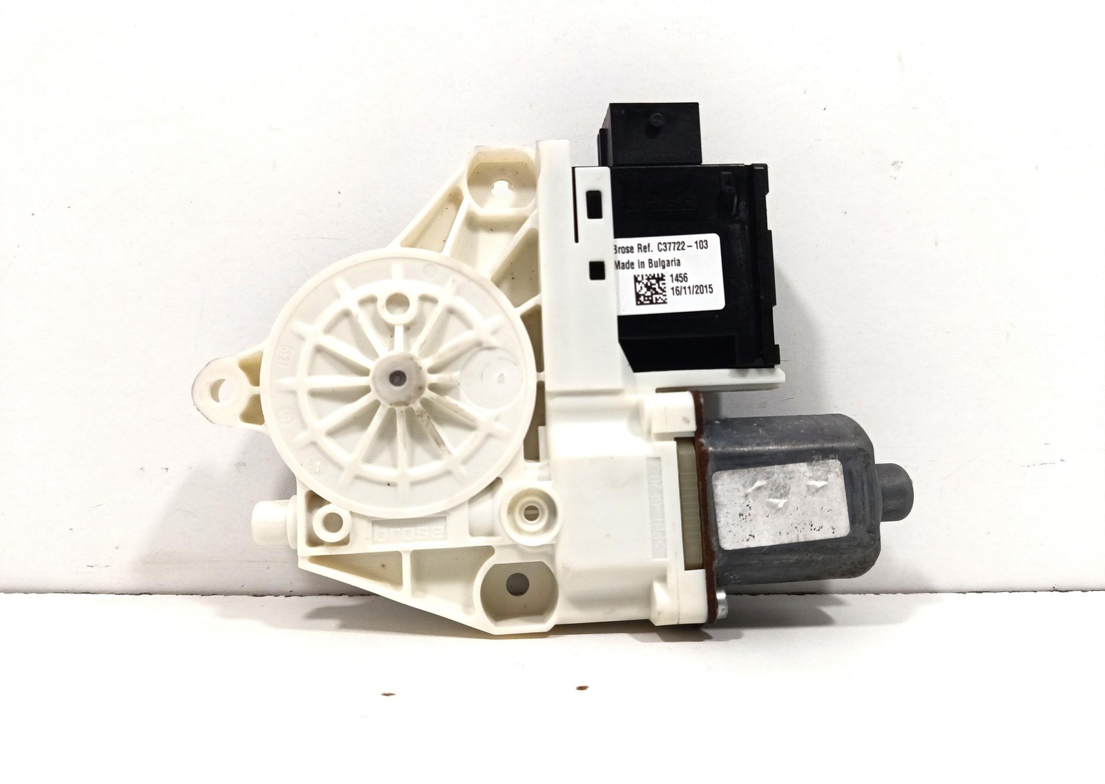 Motorino Alzacristallo Porta Ant. Destro C37722-103 Usato