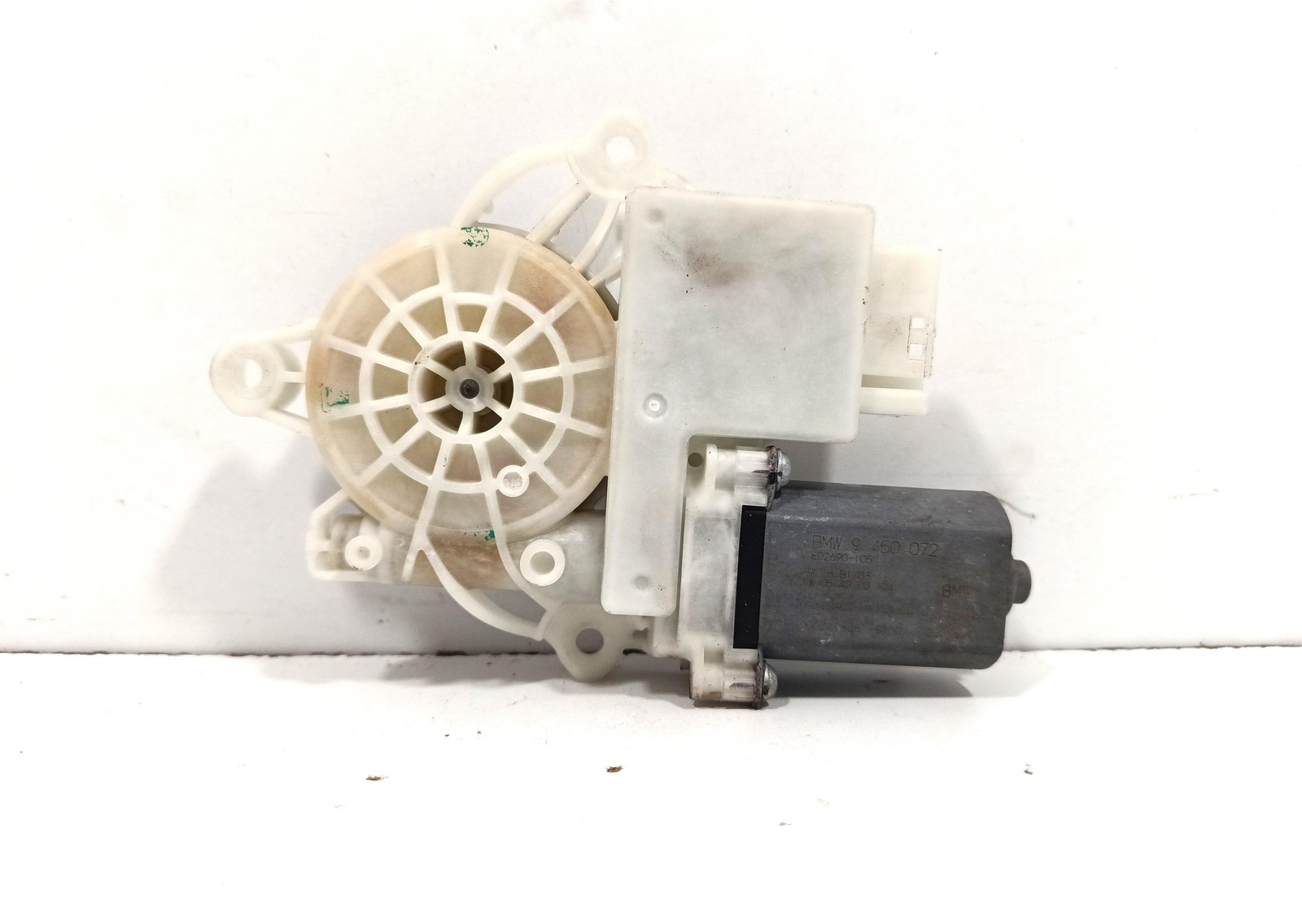 Motorino alzacristallo porta post. Destro - Immagine 1 di 4