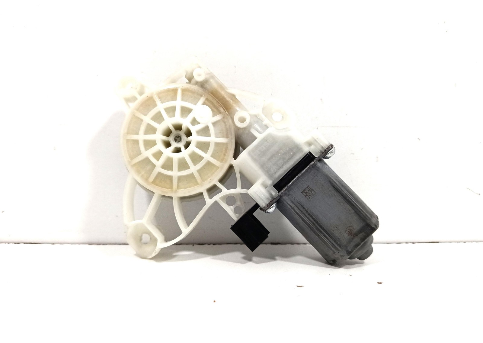 Motorino alzacristallo porta ant. Sinistro - Immagine 1 di 4