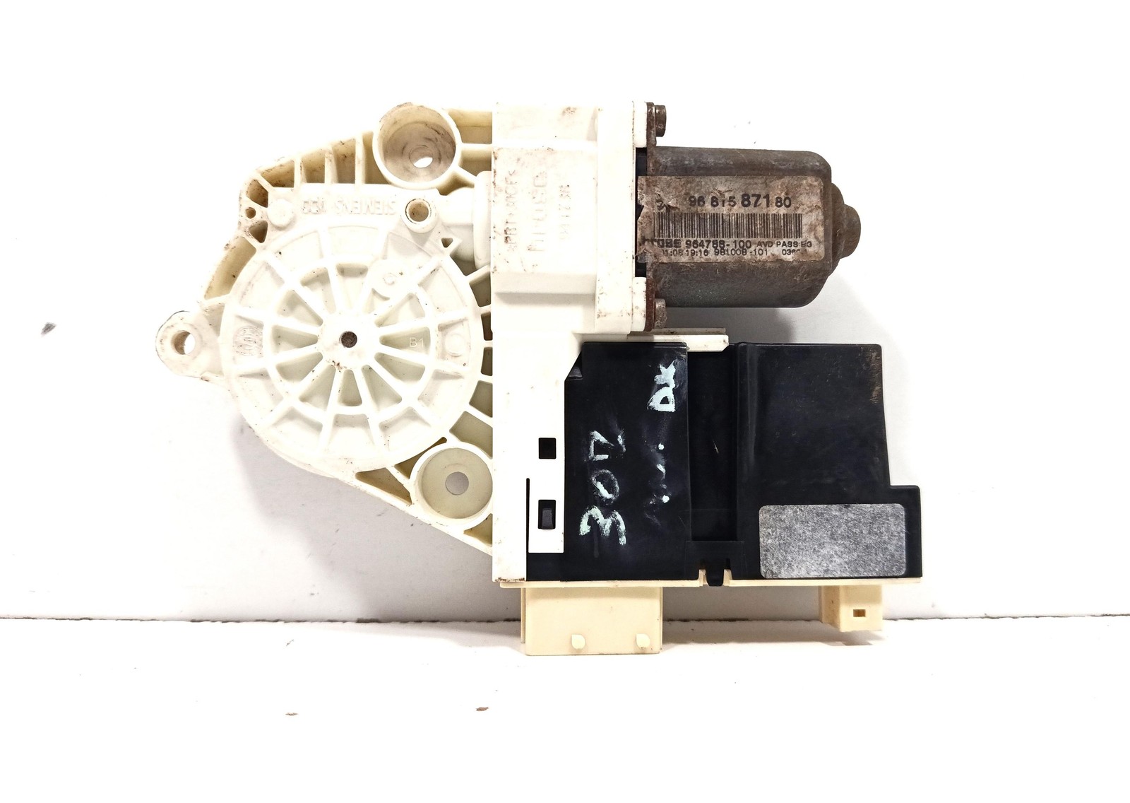 Motorino alzacristallo porta ant. Destro - Immagine 1 di 4