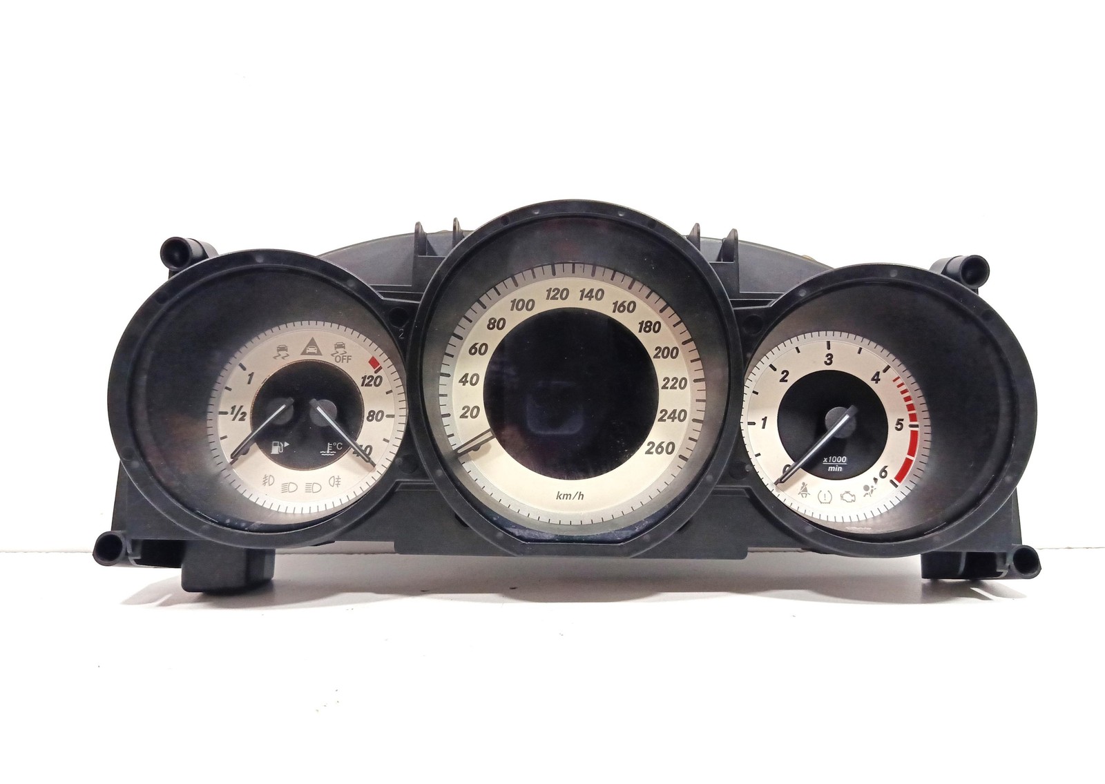 Quadro strumenti compl. - Immagine 1 di 8
