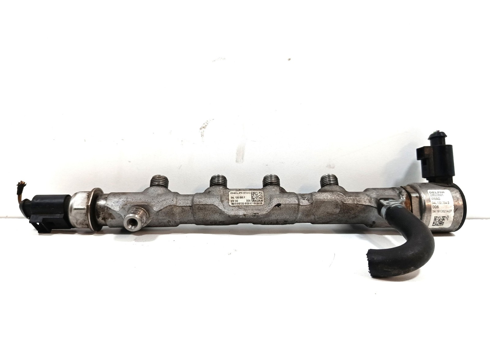 Tubazione Rigida Iniettori 04L130089F Usato