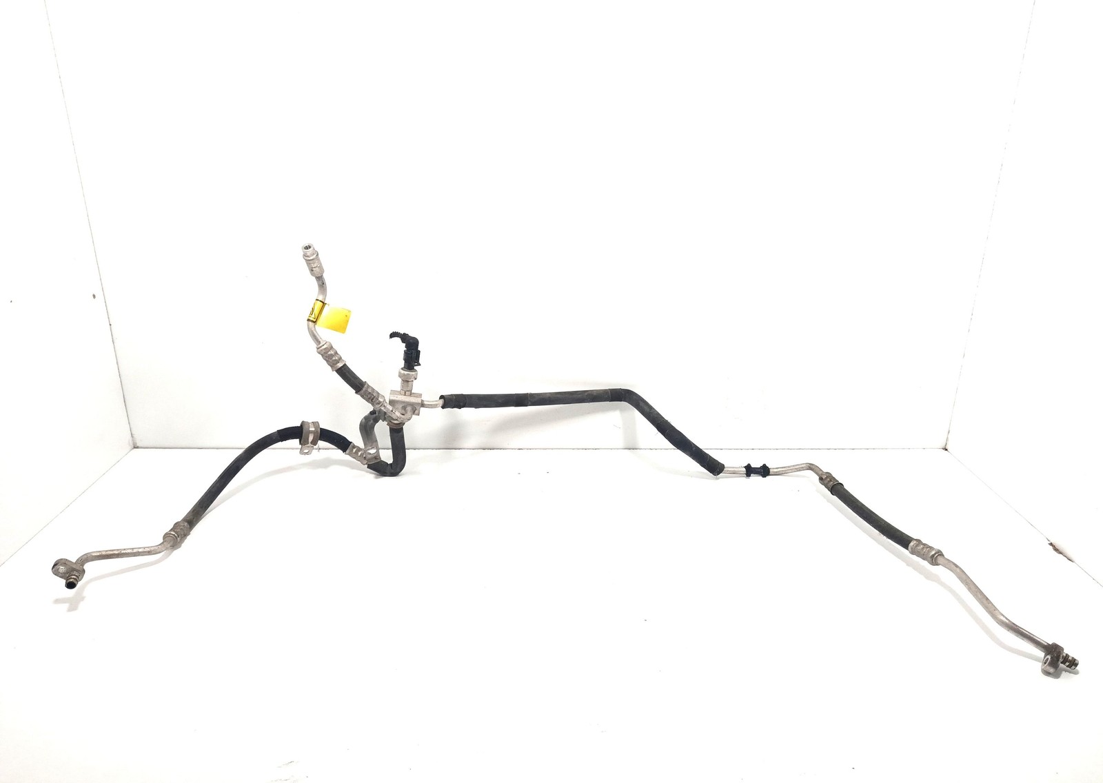 tubo condensatore evaporatore a/c - Immagine 1 di 5