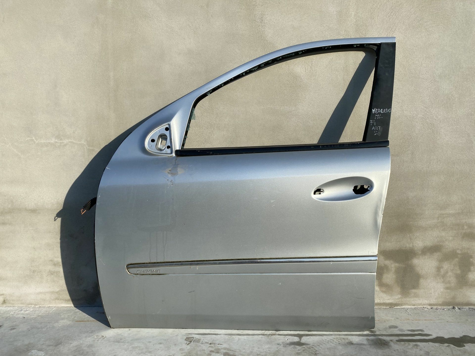 porta ant. sinistro - Immagine 1 di 1