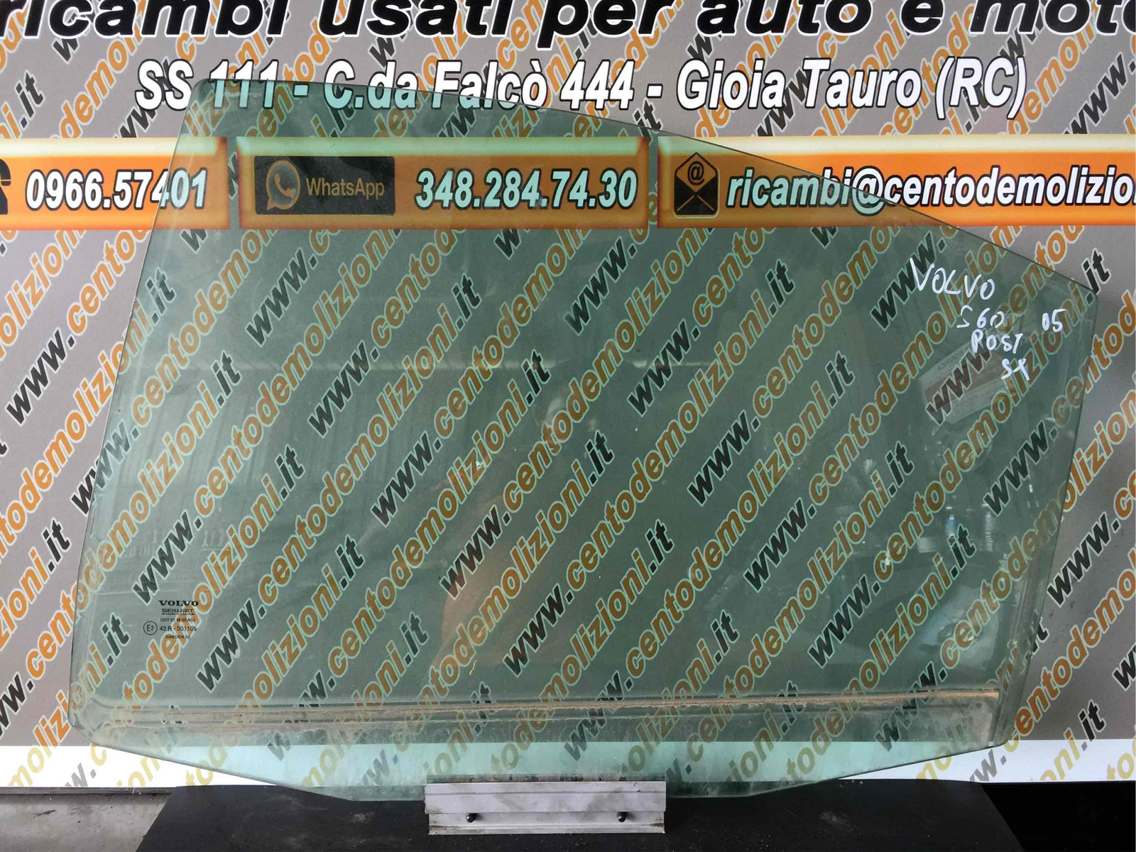Scendente atermico porta post. Sinistro - Immagine 1 di 1