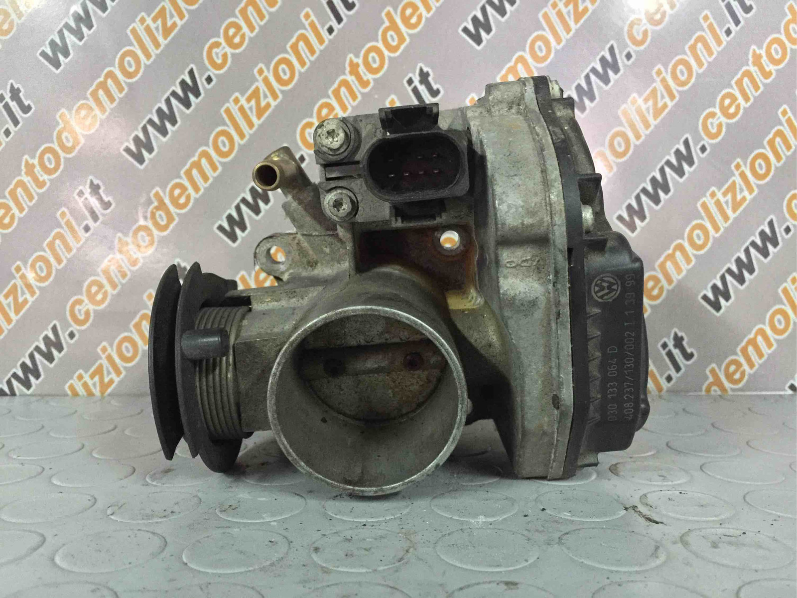 Corpo Farfallato 030133064D Usato