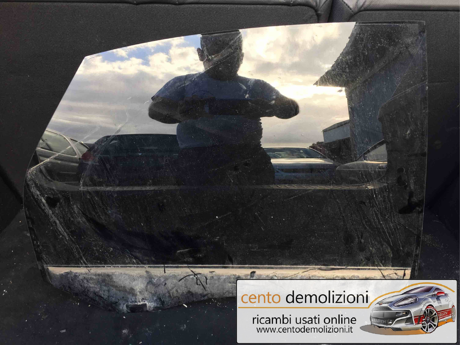 Scendente atermico porta post. Destro - Immagine 1 di 1
