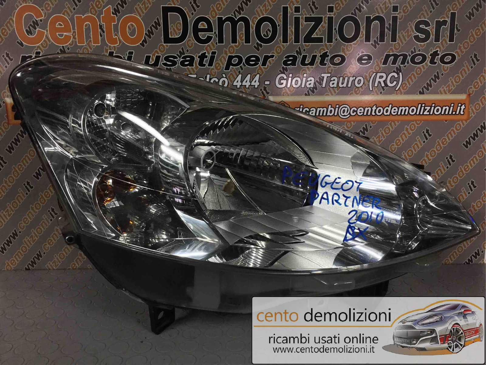 proiettore destro - Immagine 1 di 2
