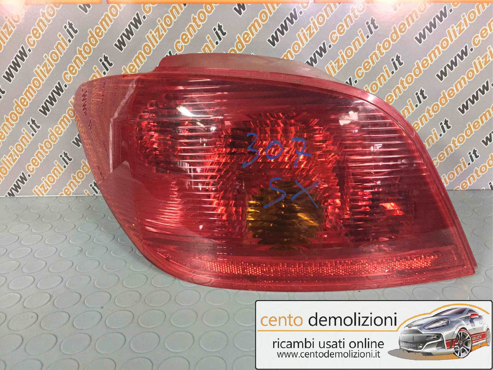 fanale post. sinistro - Immagine 1 di 2