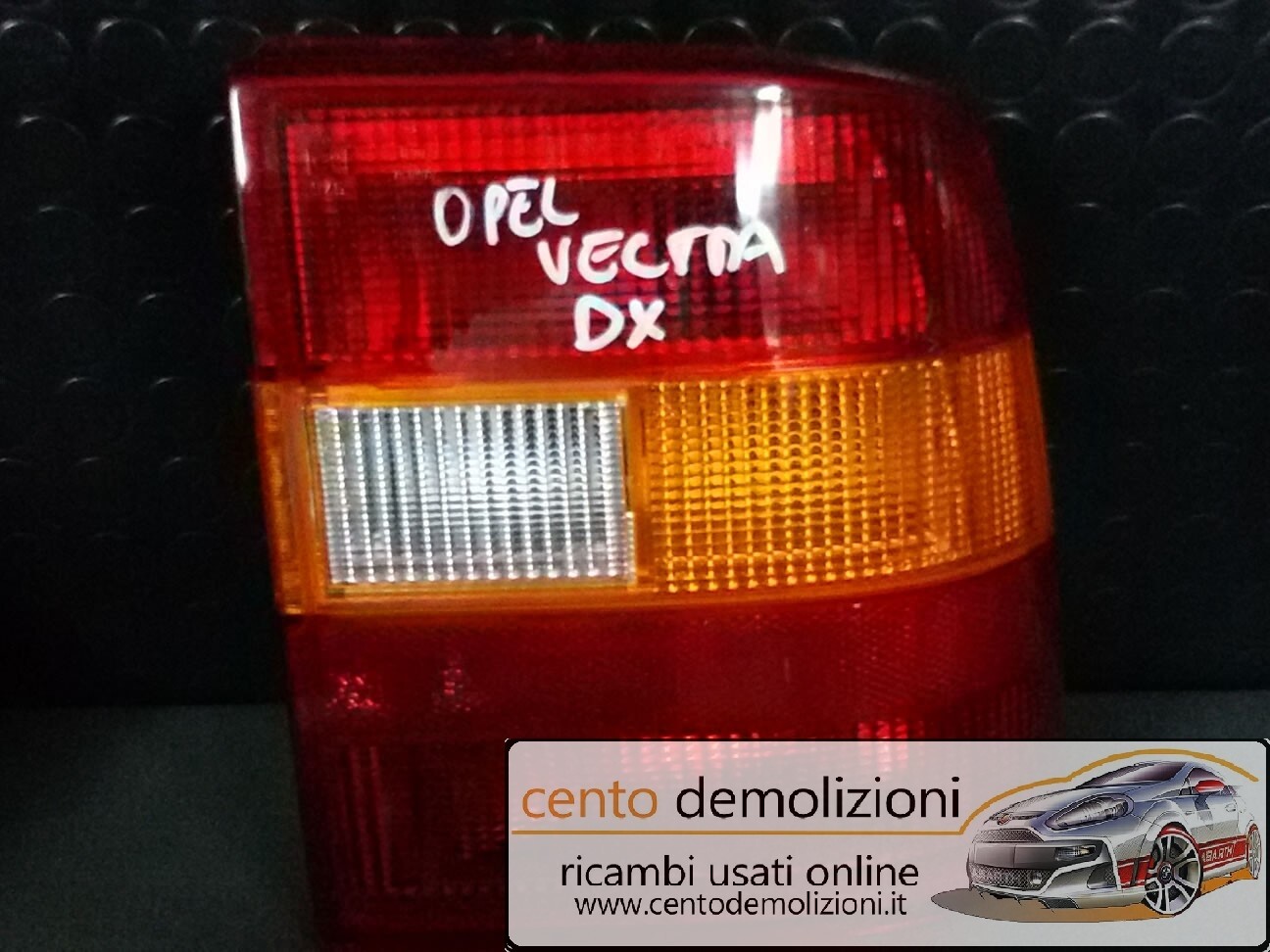 Fanale post. Destro - Immagine 1 di 1